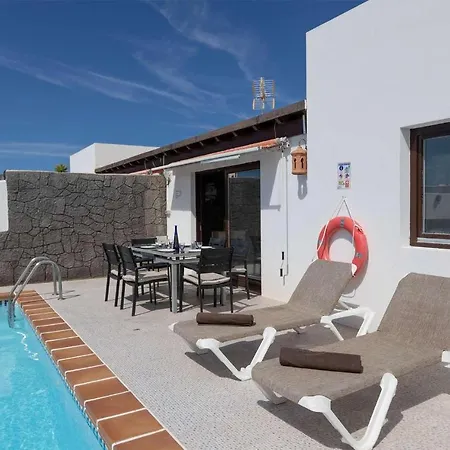 Bezanilla Holiday home *